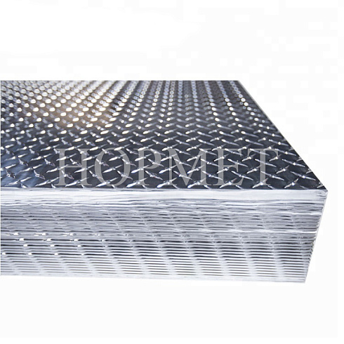 Лист алюминиевый 4х1500х3000 EU, рифление квинтет, марка АМГ2Н2 Р в Омске цена